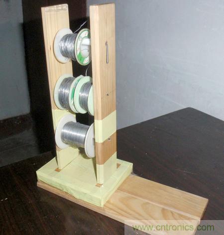 成本幾乎為零，三層錫絲架DIY