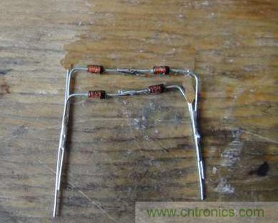 想減少電費(fèi)嗎？DIY一個(gè)迷你風(fēng)力發(fā)電機(jī)吧