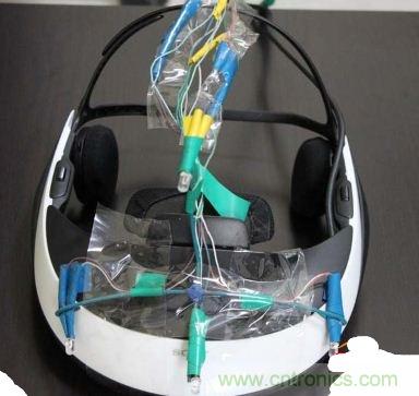 技術(shù)宅要逆天，DIY四點(diǎn)定位燈實(shí)現(xiàn)虛擬實(shí)境游戲