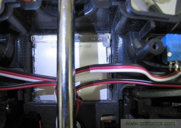 無人機(jī) DIY 制作全過程，酷得不要不要的！