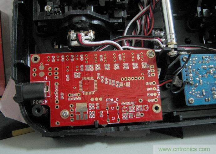 無人機(jī) DIY 制作全過程，酷得不要不要的！