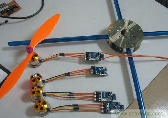 無人機(jī) DIY 制作全過程，酷得不要不要的！