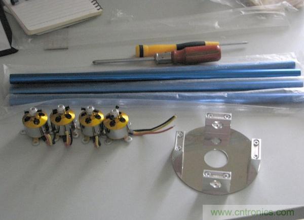 無人機(jī) DIY 制作全過程，酷得不要不要的！