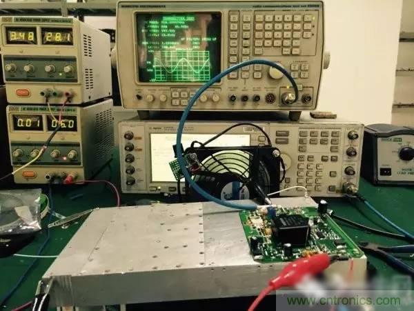 想看大牛是如何DIY射頻功放的嗎？