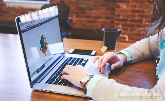 打卡&ldquo;未來工作&rdquo;，VDI存儲當(dāng)然是全閃存