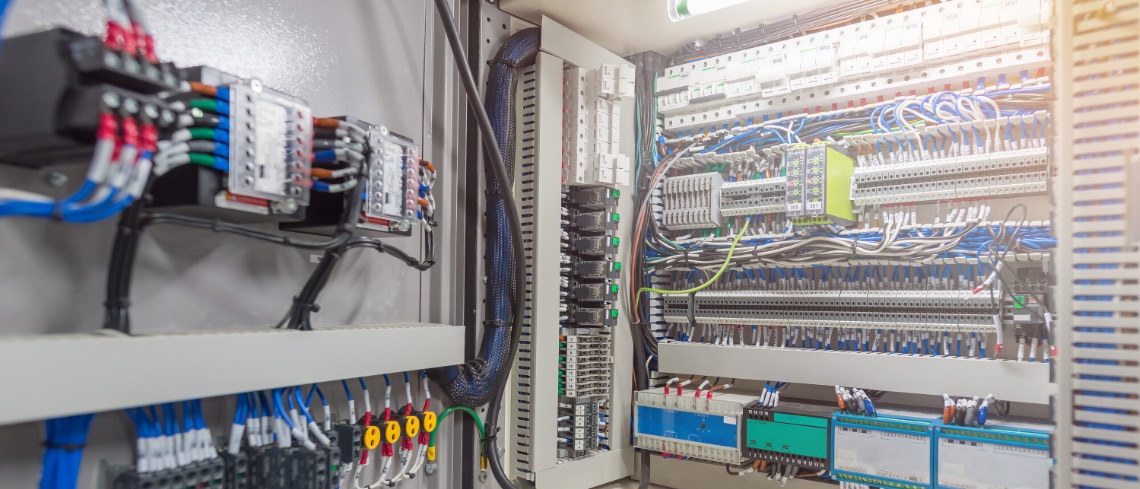 超小尺寸，支持 750 V浪涌峰壓的SCR，是智能斷路器開(kāi)發(fā)首選